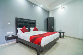 Hotel Red Snapper Couple Friendly at West Delhi